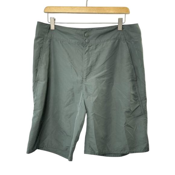 Columbia Olive Green WATERTON 11" Shorts OMNI SHADE Men's Size 34 - Picture 1 of 7